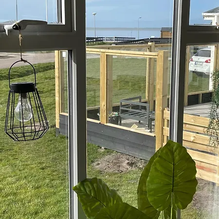 Neues, Ruhiges Nr 46 Mit Meerblick 100 Meter Zum Wattenmeer, Komplett Eingezaeunt Holiday home