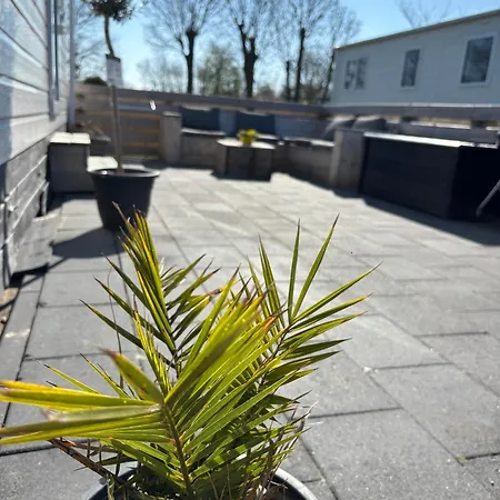 Holiday home Neues, Ruhiges Nr 46 Mit Meerblick 100 Meter Zum Wattenmeer, Komplett Eingezaeunt Westerland